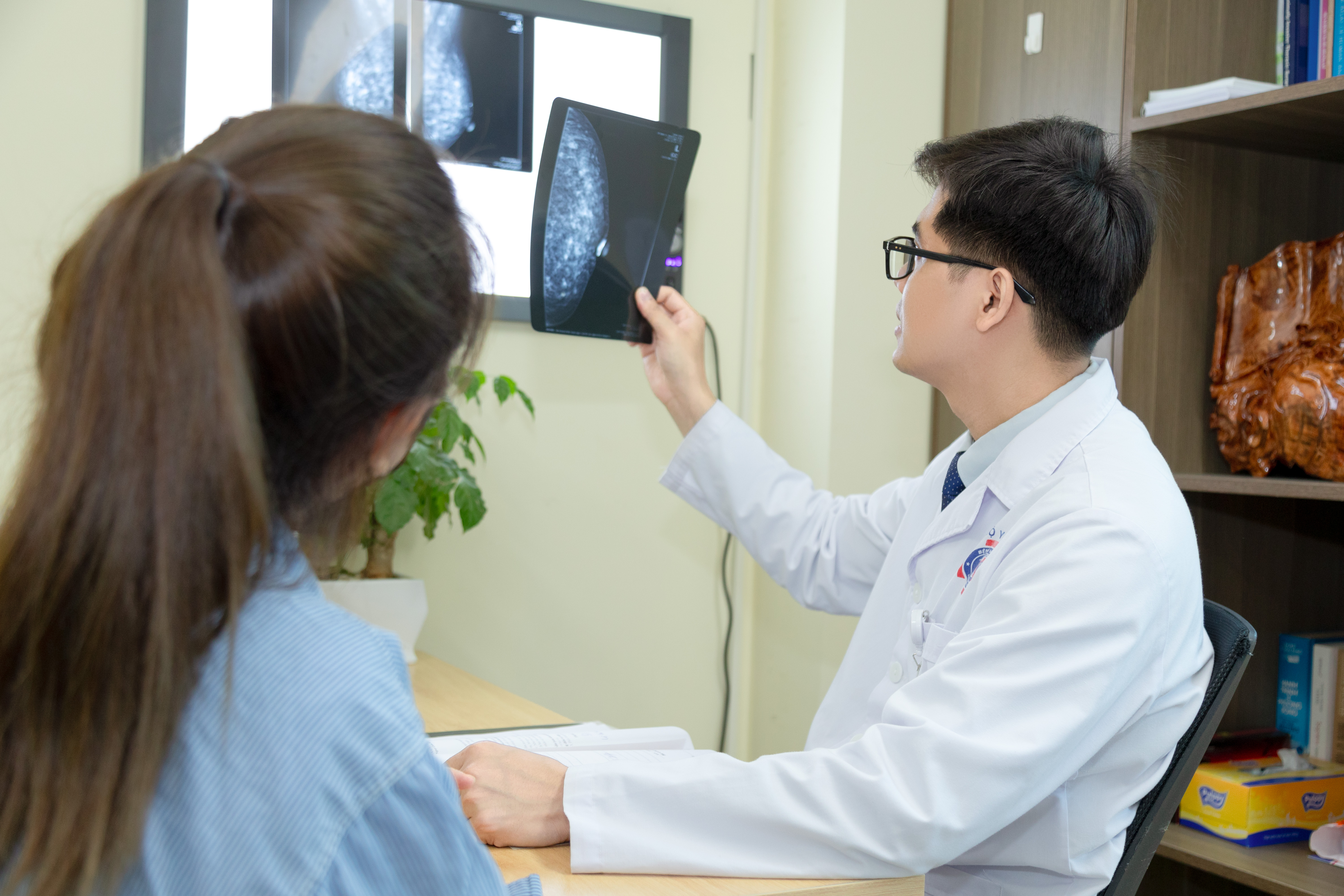 Nguyên nhân ung thư vú - Hiểu đúng để phòng ngừa